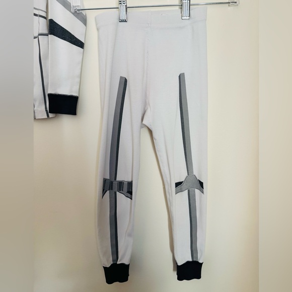 ❌SOLD❌ Star Wars by Hanna Andersson Boys Pajamas, Size 110 cm (4T-5) - Picture 3 of 3